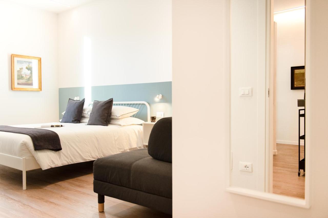 Smart & Urban Suites - Corso51 Rimini Kültér fotó