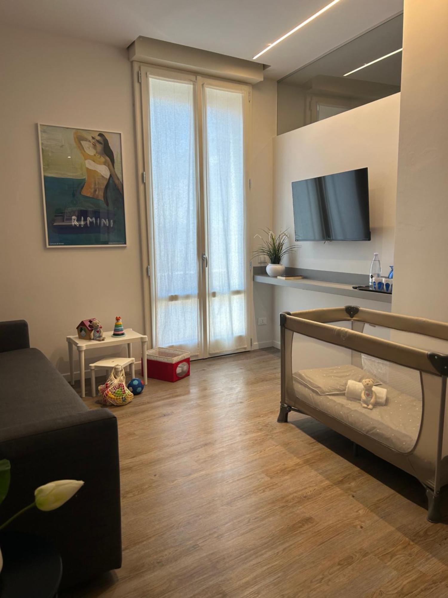 Smart & Urban Suites - Corso51 Rimini Kültér fotó
