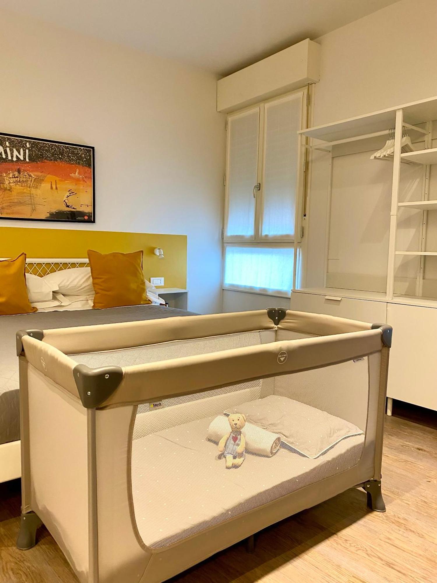 Smart & Urban Suites - Corso51 Rimini Kültér fotó