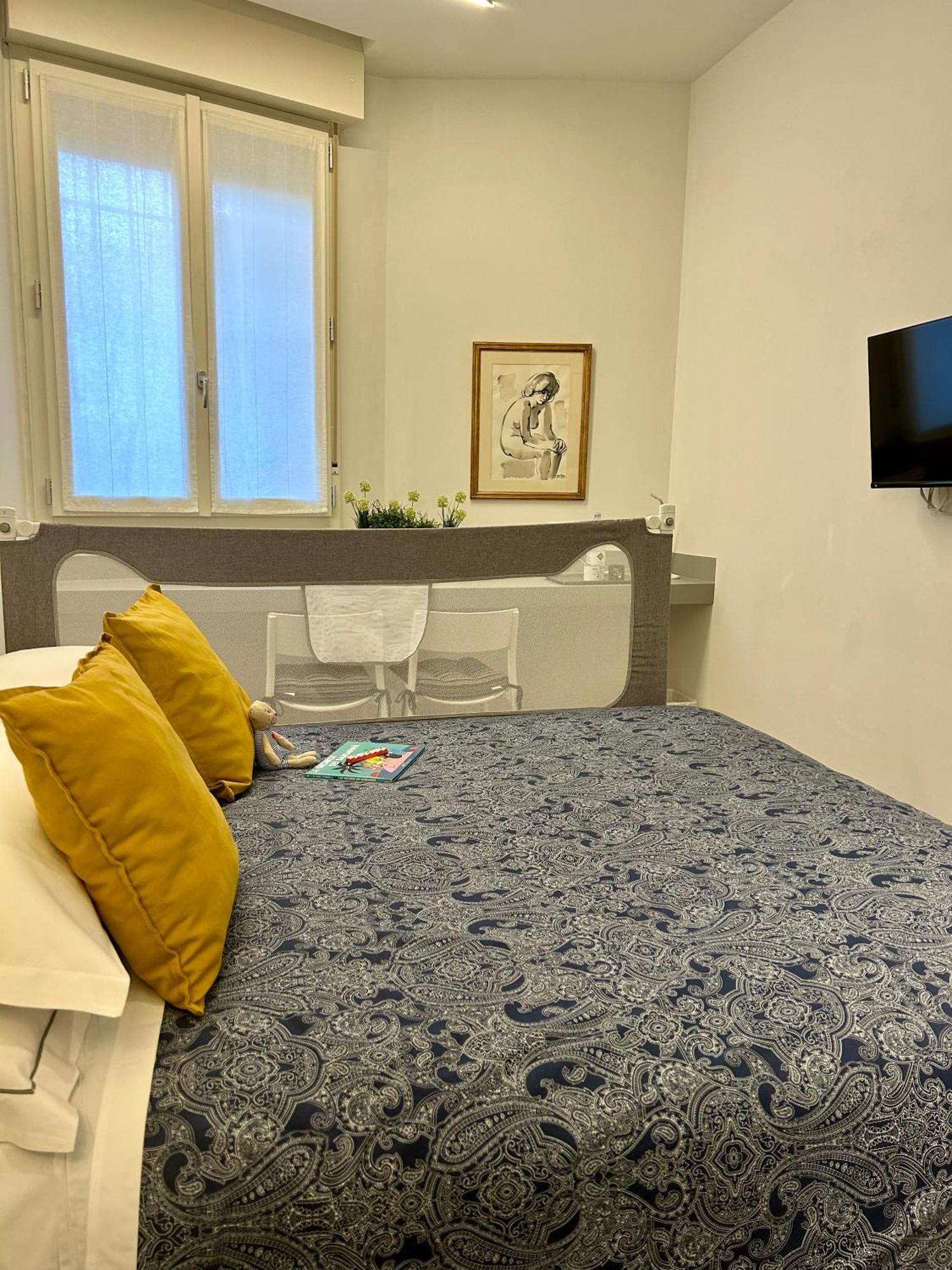 Smart & Urban Suites - Corso51 Rimini Kültér fotó