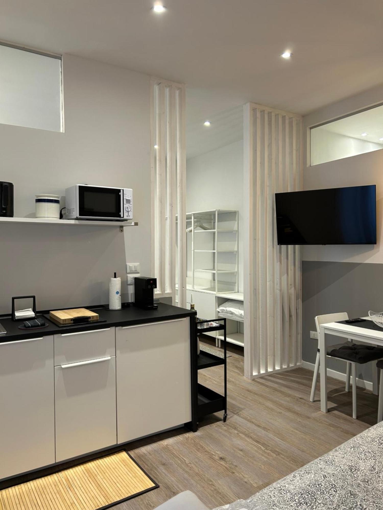 Smart & Urban Suites - Corso51 Rimini Kültér fotó